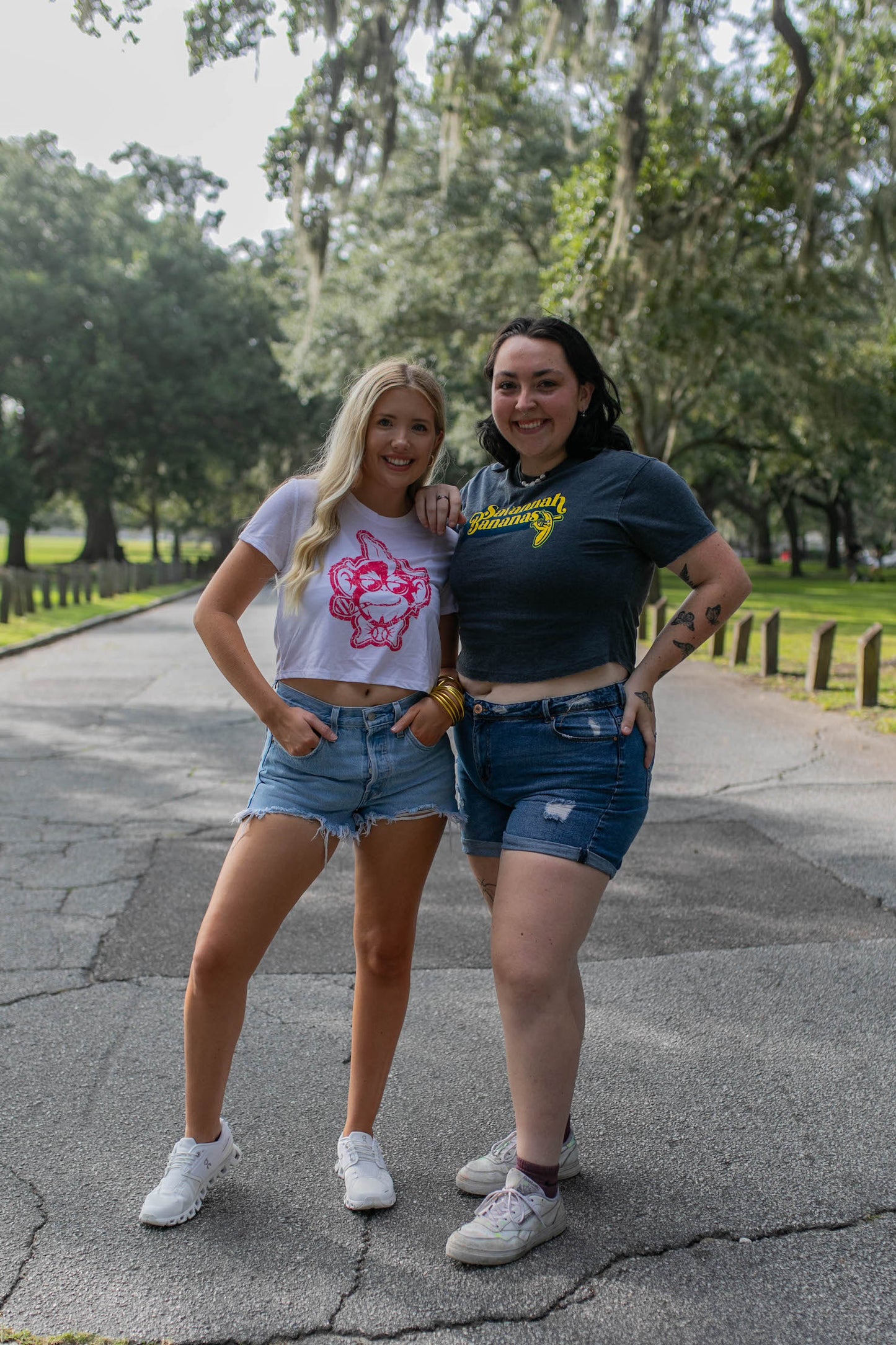 WOMEN'S Bananas Short Sleeve Crop Tee - Heathered Navy