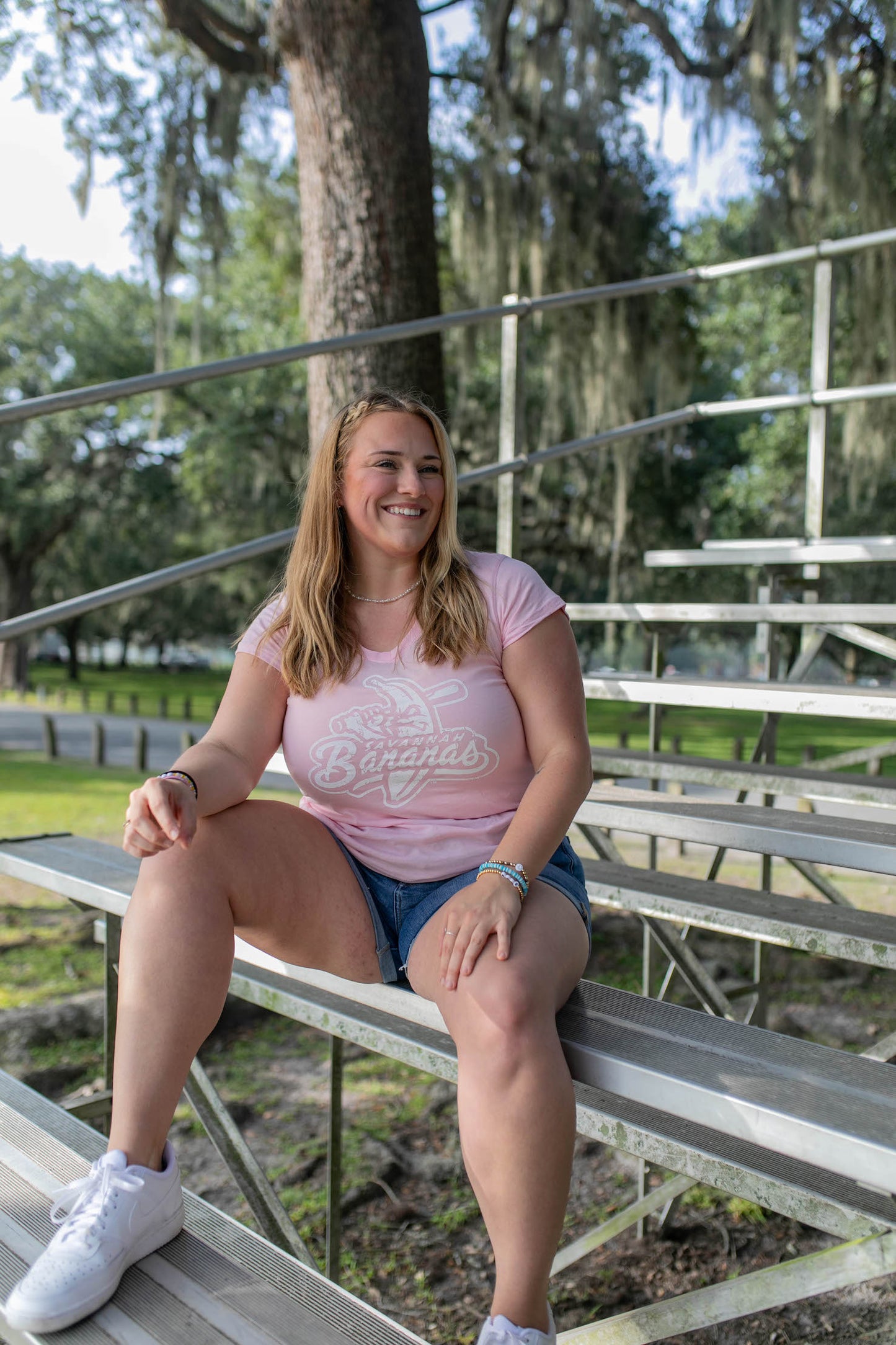 WOMEN'S Bananas Short Sleeve Primary Logo V-Neck Tee - Light Pink