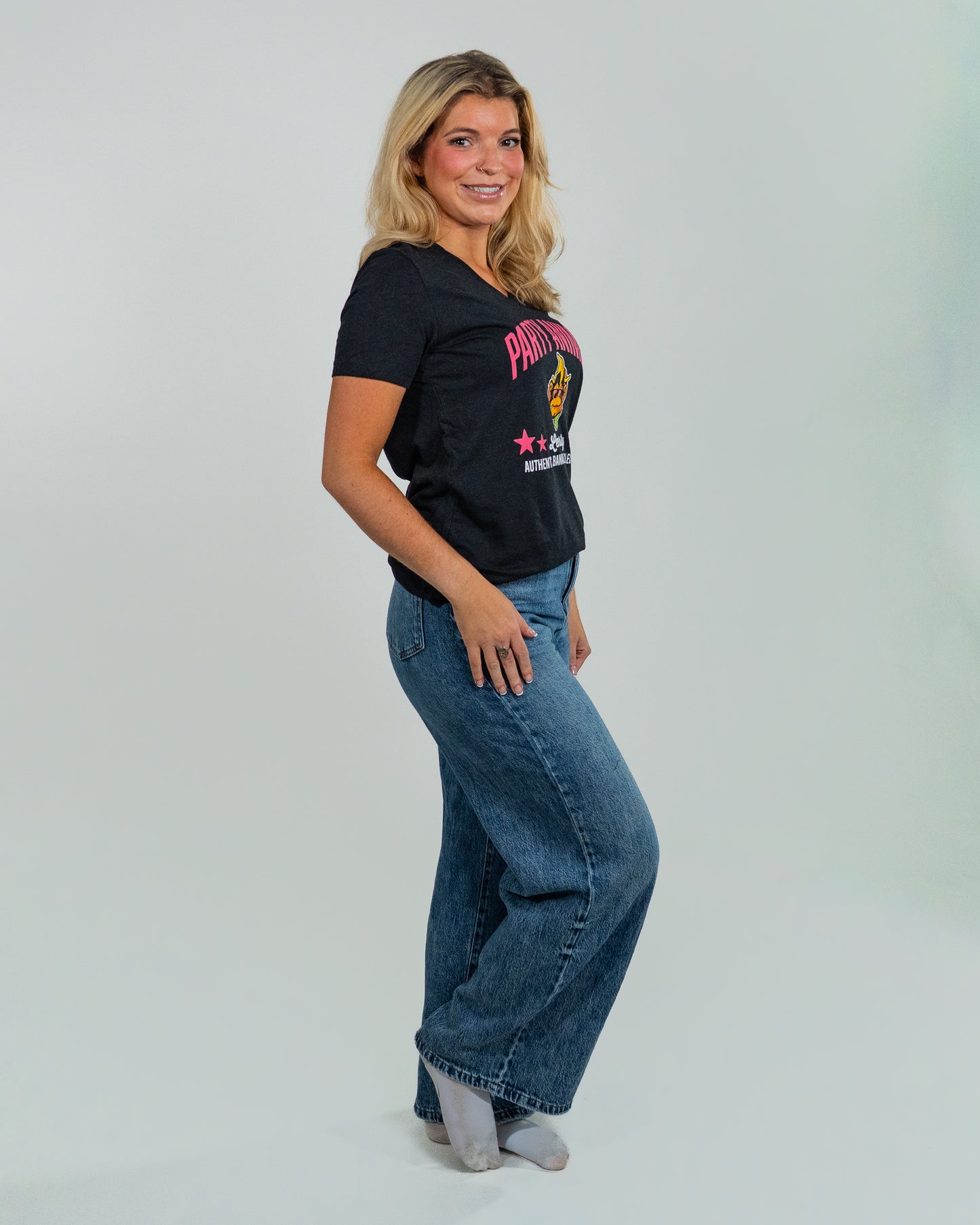 WOMENS Party Animals Bash V-Neck Tee - Black