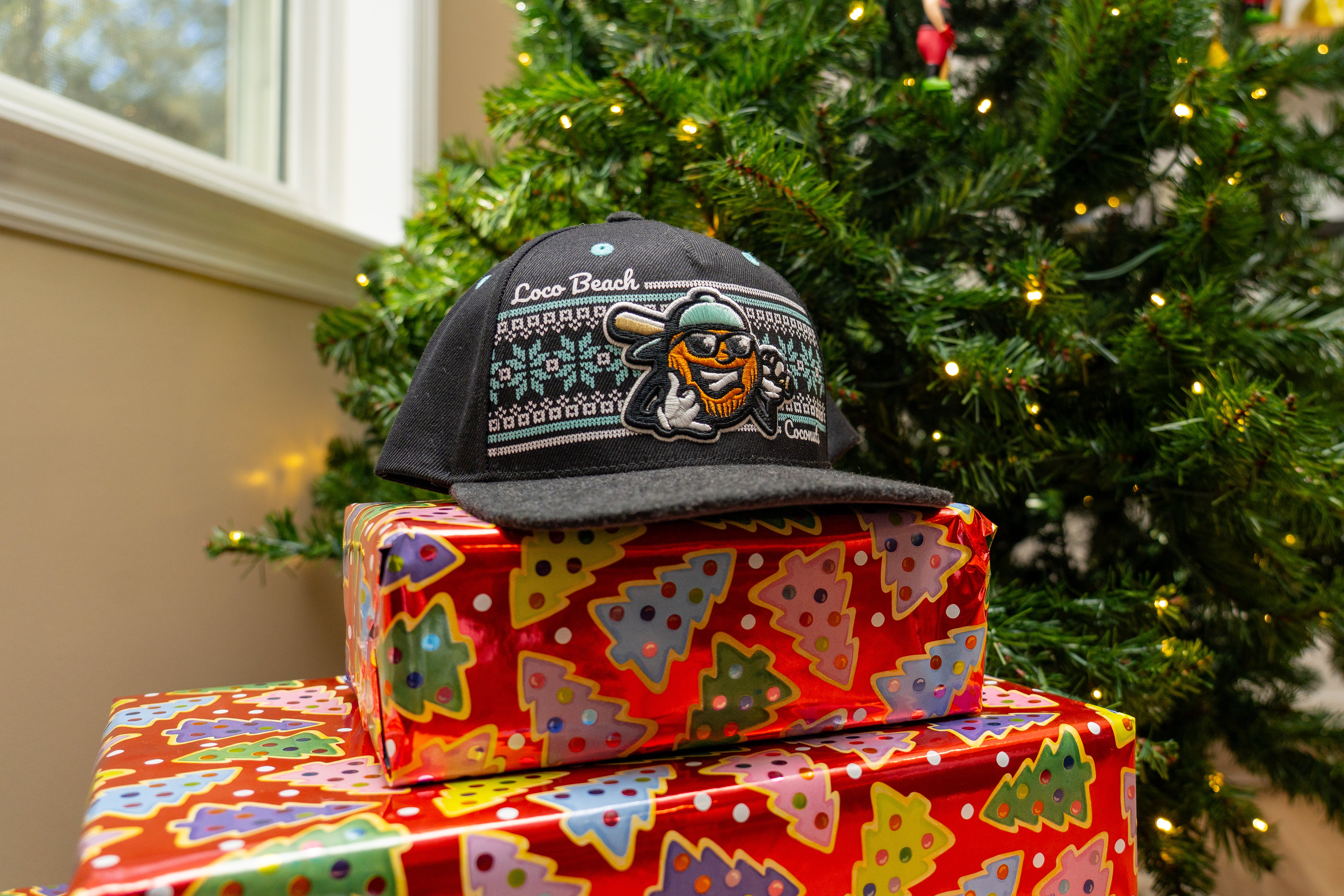 Coconuts CapX Yule Adjustable Hat – Banana Ball